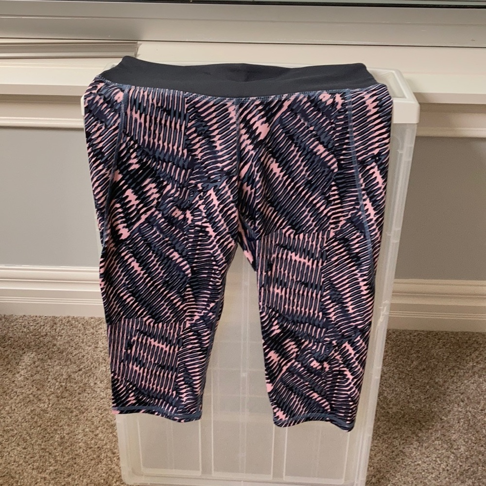 3/4 crop workout pants